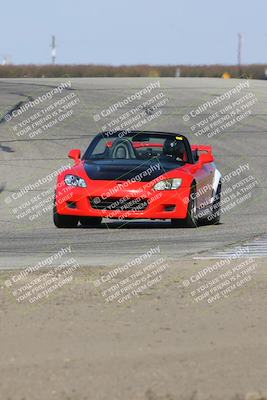 media/Nov-16-2024-CalClub SCCA (Sat) [[641f3b2761]]/Group 1/Race (Outside Grapevine)/